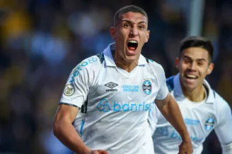 Monsalve em Criciúma x Grêmio no Brasileirão