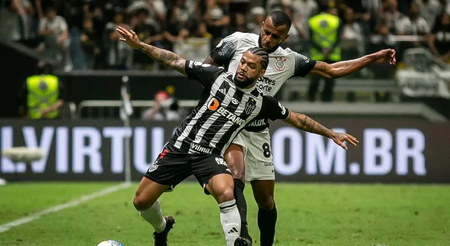 Hulk elege destaque de Atlético-MG x CRB na Copa do Brasil: “Jogou de terno”