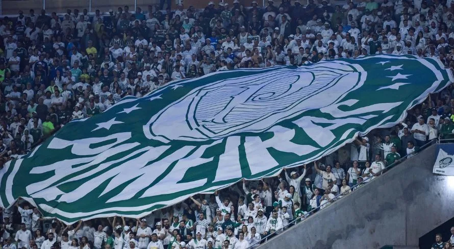 Torcedores detonam Luis Roberto em transmissão de Palmeiras x Botafogo: “Insuportável”