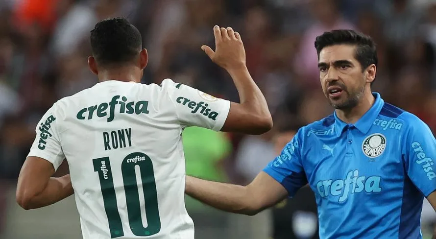 Torcedores do Palmeiras montam “barca” após eliminação; veja nomes