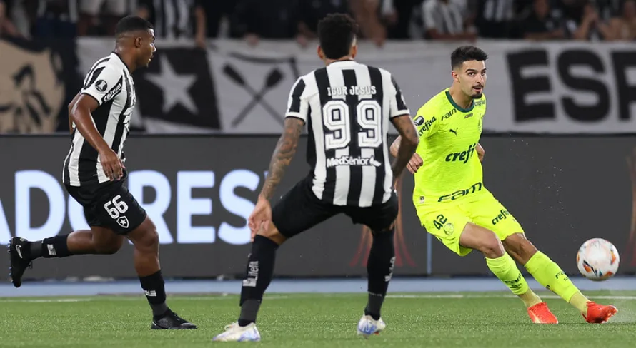 Elia Jr crava classificado entre Palmeiras x Botafogo na Libertadores