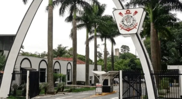 Projeto de reforma do estatuto do Corinthians propõe SAF, voto de sócio-torcedor e mais