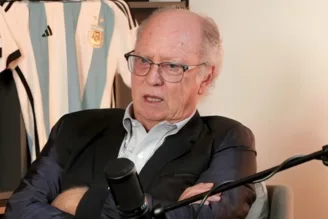 Paulo Roberto Falcão, ex-jogador, comentarista e técnico