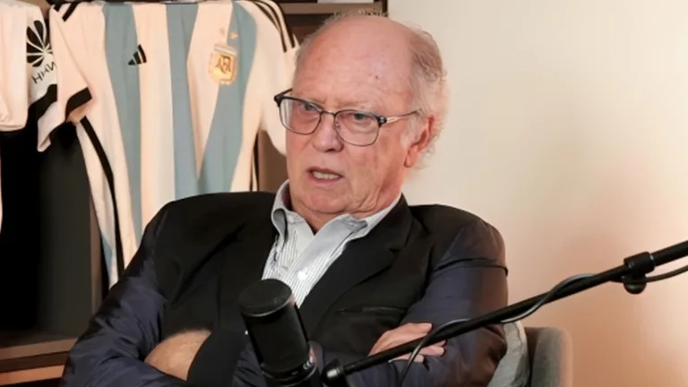 Falcão escolhe meia fora da curva do futebol mundial: “Melhor que eu vi”