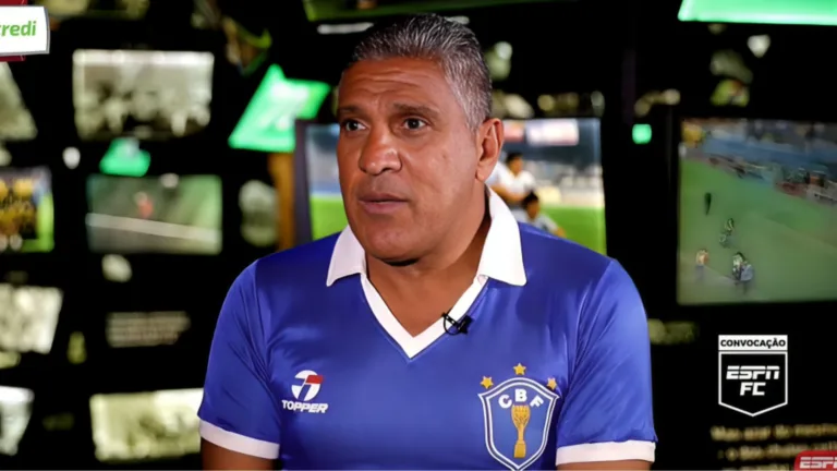 Paulo Silas elege atacante gigante do futebol brasileiro hoje: “Ele briga”