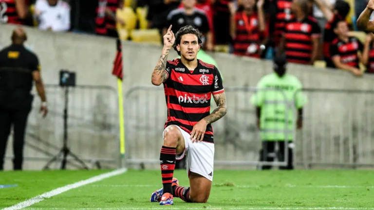Flamengo diz não a time da Premier League interessado em Pedro