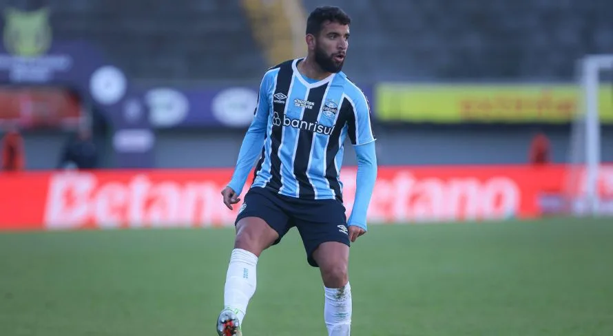 Torcedores do Grêmio apontam cinco jogadores que “precisam sair” em 2025