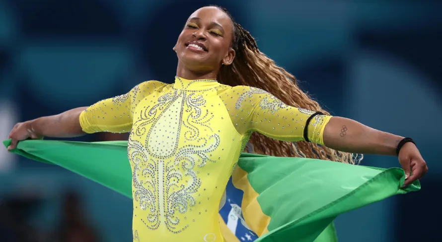 Milly Lacombe reflete sobre Rebeca Andrade nas Olimpíadas: “Importa demais”