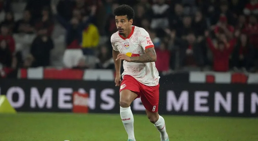 Corinthians fez proposta por Lucas Evangelista, do Red Bull Bragantino, mas negócio não avançou