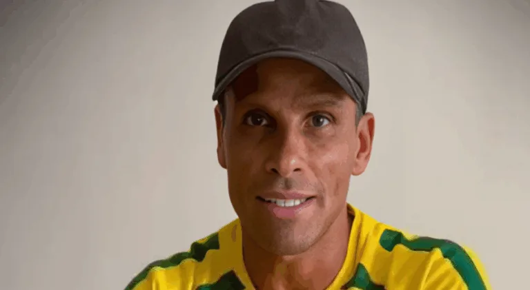 Rivaldo manda recado a jogador da seleção brasileira: “Precisa buscar mais títulos”