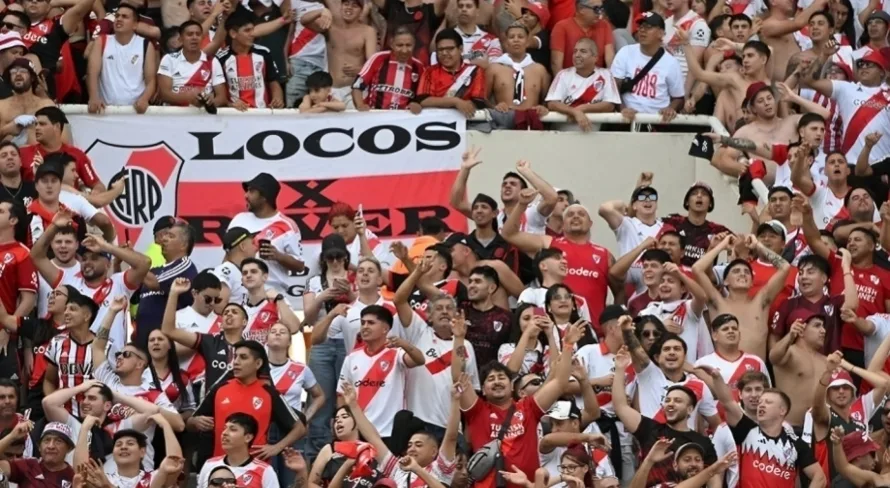 Torcedores do River Plate são convictos ao eleger o maior clube do Brasil hoje