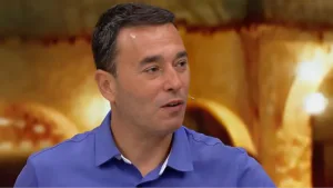 Rizek aponta time que “dá aulas” na Libertadores: “Absurdo”