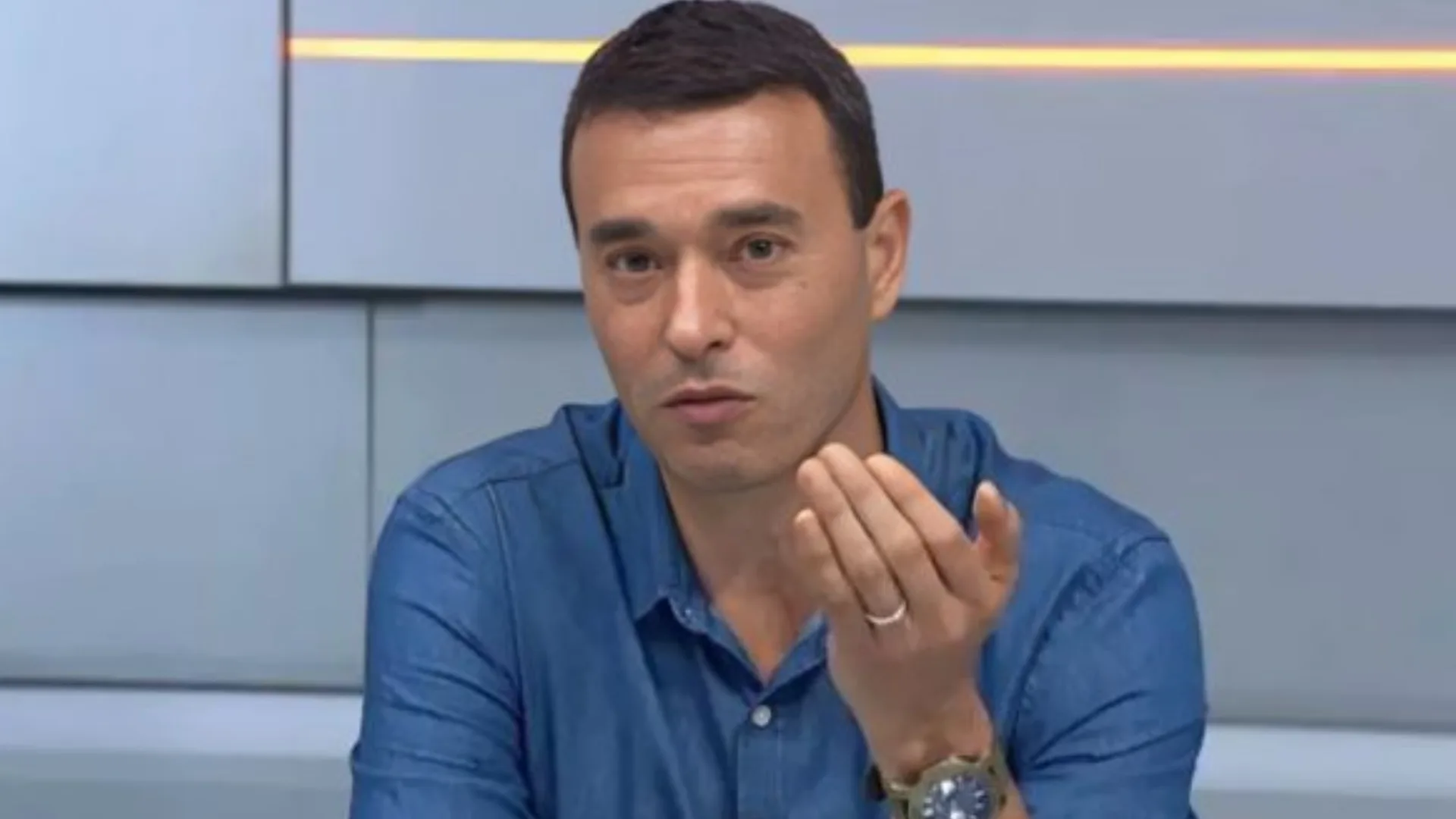 Rizek exalta trabalho de técnico do Brasileirão: “Não oscila” 