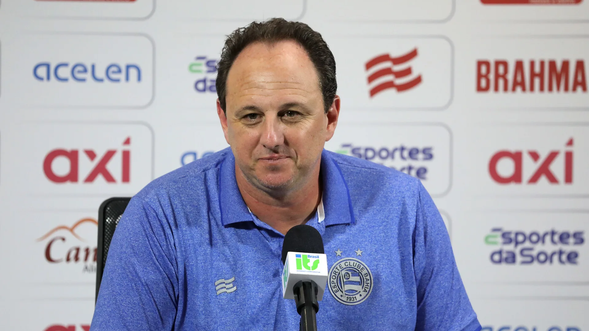 Rogério Ceni explica ‘loucura’ em estilo de jogo de time do Brasileirão: “Não consegue acompanhar”