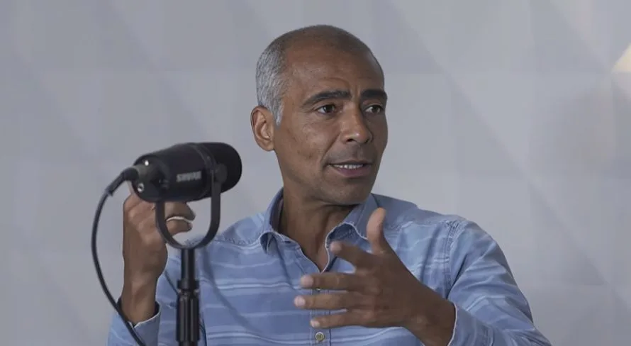 Romário se declara a time do futebol brasileiro: “Muito respeito”