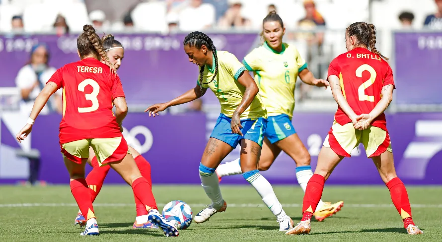 Seleção brasileira de futebol feminino, Isaquias Queiroz e mais do Brasil hoje (06/08) nas Olimpíadas