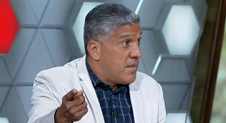 Paulo Silas elege atacante “pouco falado” no futebol brasileiro