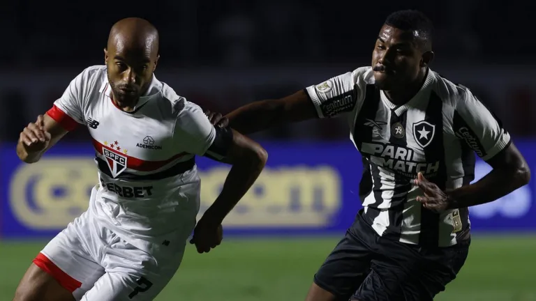 Nilson Cesar aponta favorito entre SPFC x Botafogo na Libertadores: “Acredito mais”