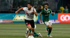 Renan Teixeira vê SPFC longe da disputa pelo título do Brasileirão