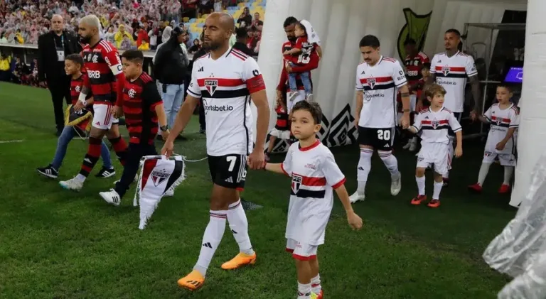 SPFC x Flamengo no Brasileirão tem 28 jogadores da final da Copa do Brasil 2023