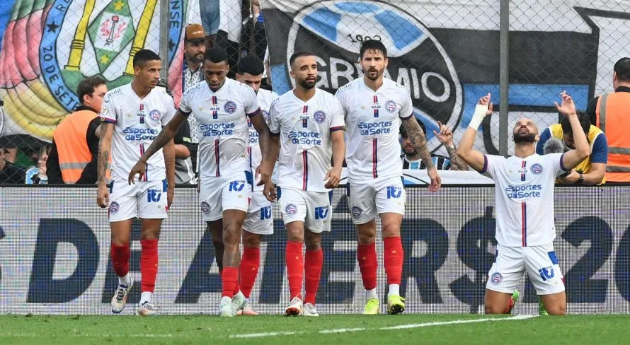 Bahia derrota o Grêmio no Brasileirão com dois gols de Thaciano
