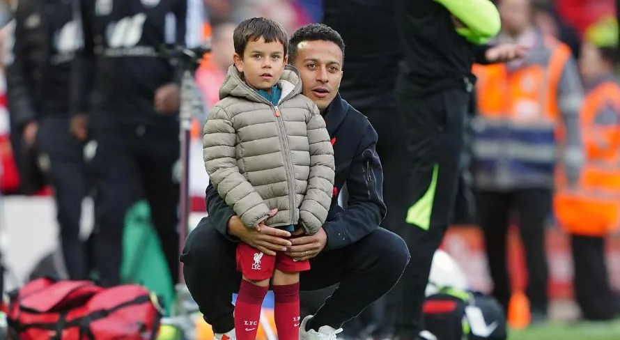 6 filhos que seguiram o caminho dos pais no futebol; veja a lista