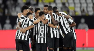 Juca Kfouri exalta “volta” do Botafogo ao protagonismo no futebol brasileiro: “Textor tem tudo a ver”