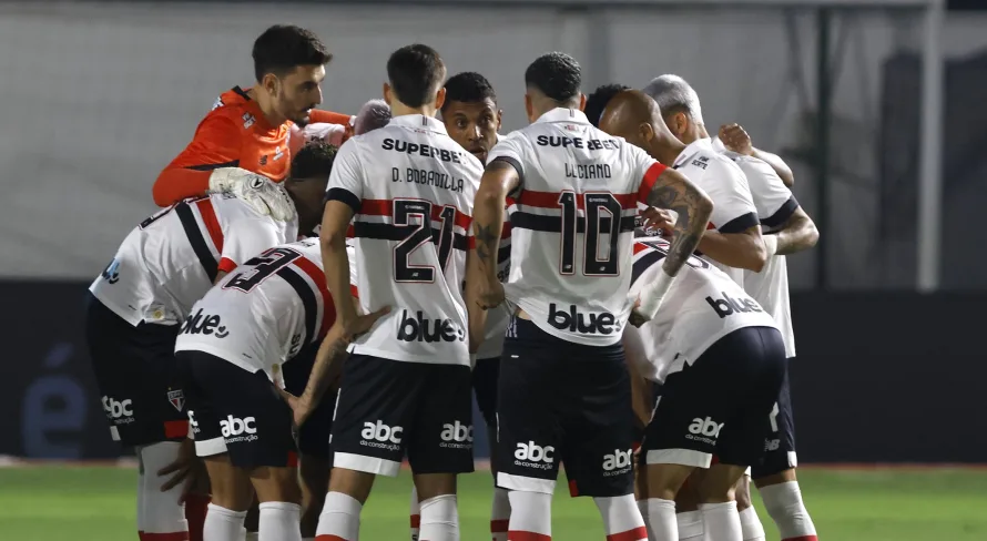 Rizek elege time que não tem “senso de urgência” no Brasileirão: “É minha impressão” 