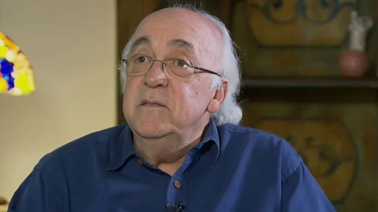 Tostão sinaliza o melhor zagueiro do futebol brasileiro hoje: “Craque”