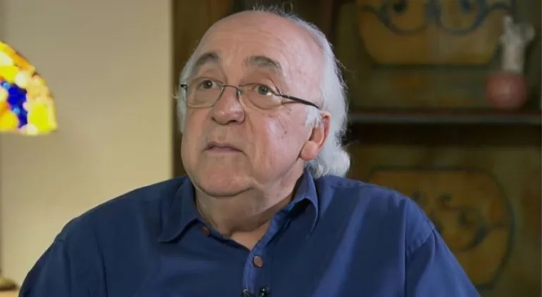 Tostão exalta meia do futebol brasileiro: “Deu mais brilho”