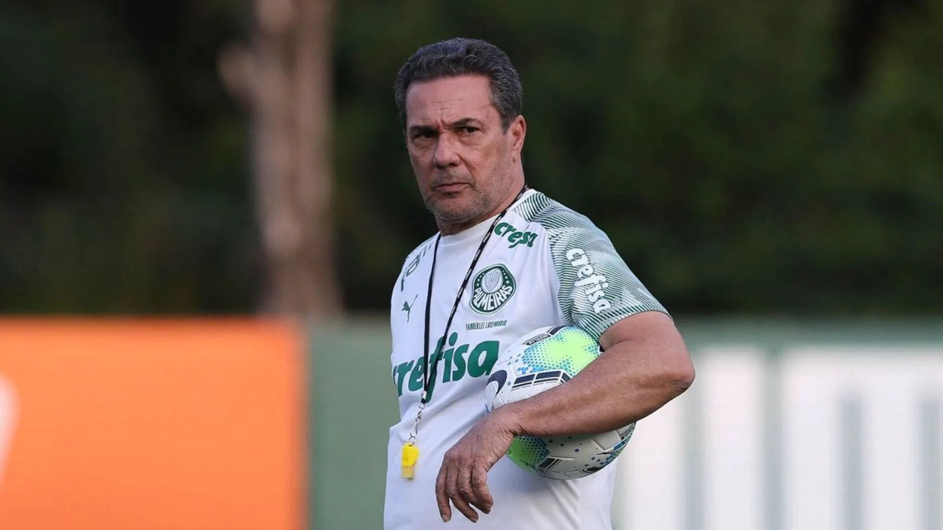 Luxemburgo banca camisa 10 injustiçado no futebol brasileiro hoje