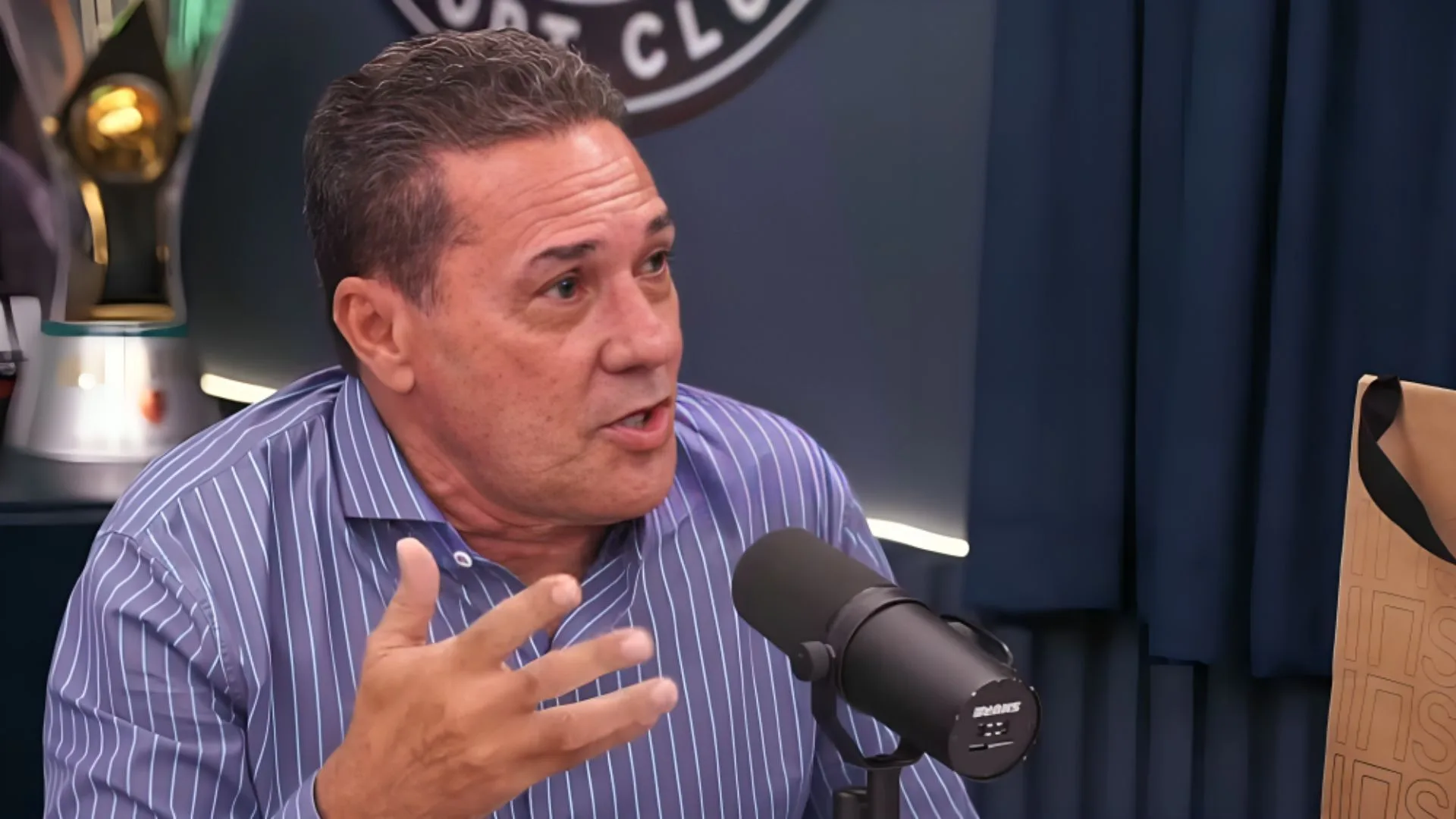 Vanderlei Luxemburgo crava dois times que podem tirar Brasileirão do Palmeiras