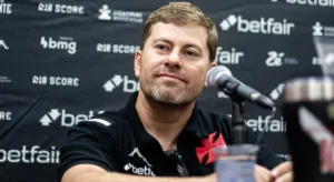 Vasco hoje: veja a provável escalação contra o Red Bull Bragantino