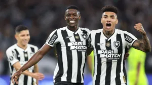 Luiz Henrique joga? Veja o provável time do Botafogo contra o Bahia