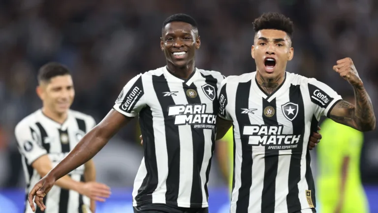 Luiz Henrique joga? Veja o provável time do Botafogo contra o Bahia