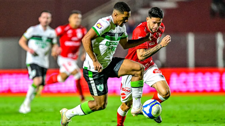 Vila Nova vence América-MG, Chapecoense x CRB e mais: o que rolou no Brasileirão Série B hoje (25/8)