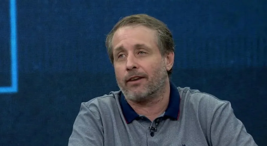 Vitor Guedes exalta treinador menos badalado no Brasileirão