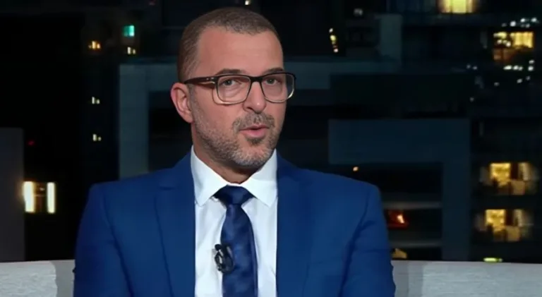 Zé Elias antecipa placar de Internacional x Palmeiras no Brasileirão