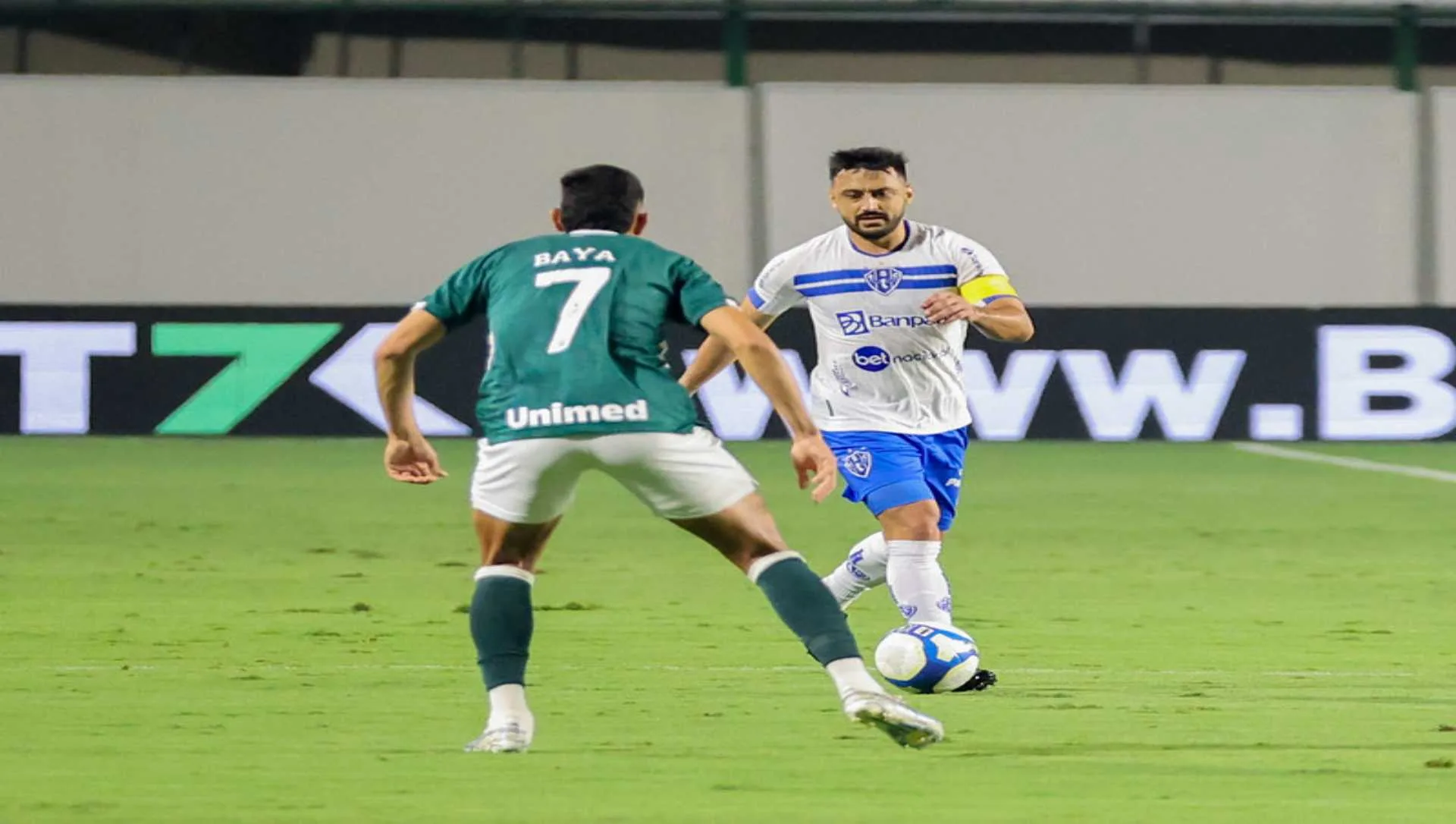 Empate do Goiás e mais: o resumo do Brasileirão Série B hoje (01)