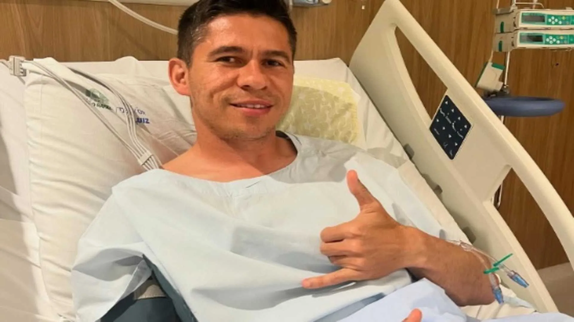 Osvaldo, do Vitória, é hospitalizado com tromboembolismo pulmonar