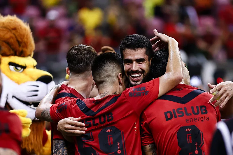 Sport supera o CRB e ingressa no G4 do Brasileirão Série B