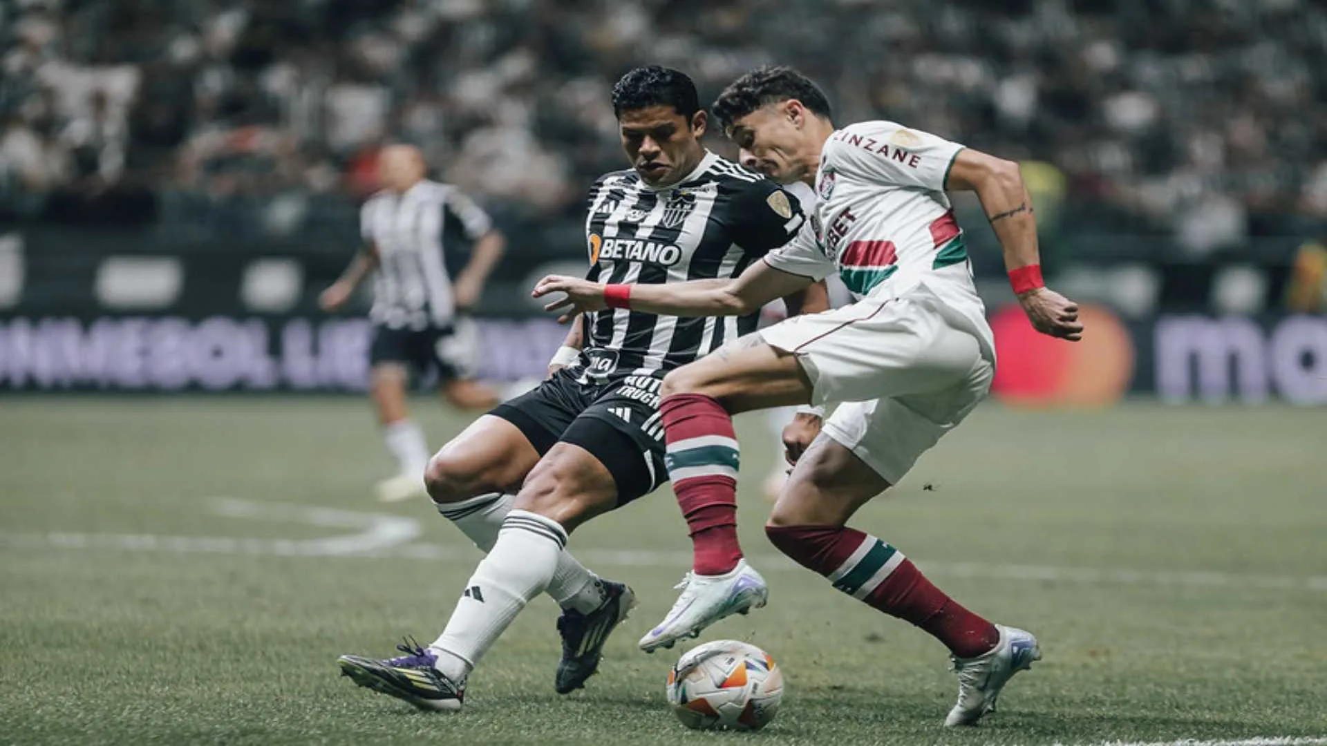 Atlético-MG supera o Fluminense e se classifica na Copa Libertadores