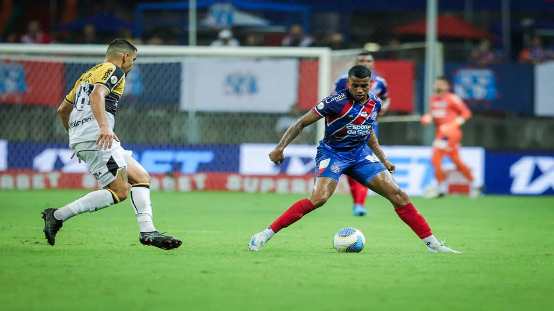 Bahia vence o Criciúma e segue na disputa por vaga na Libertadores 2025