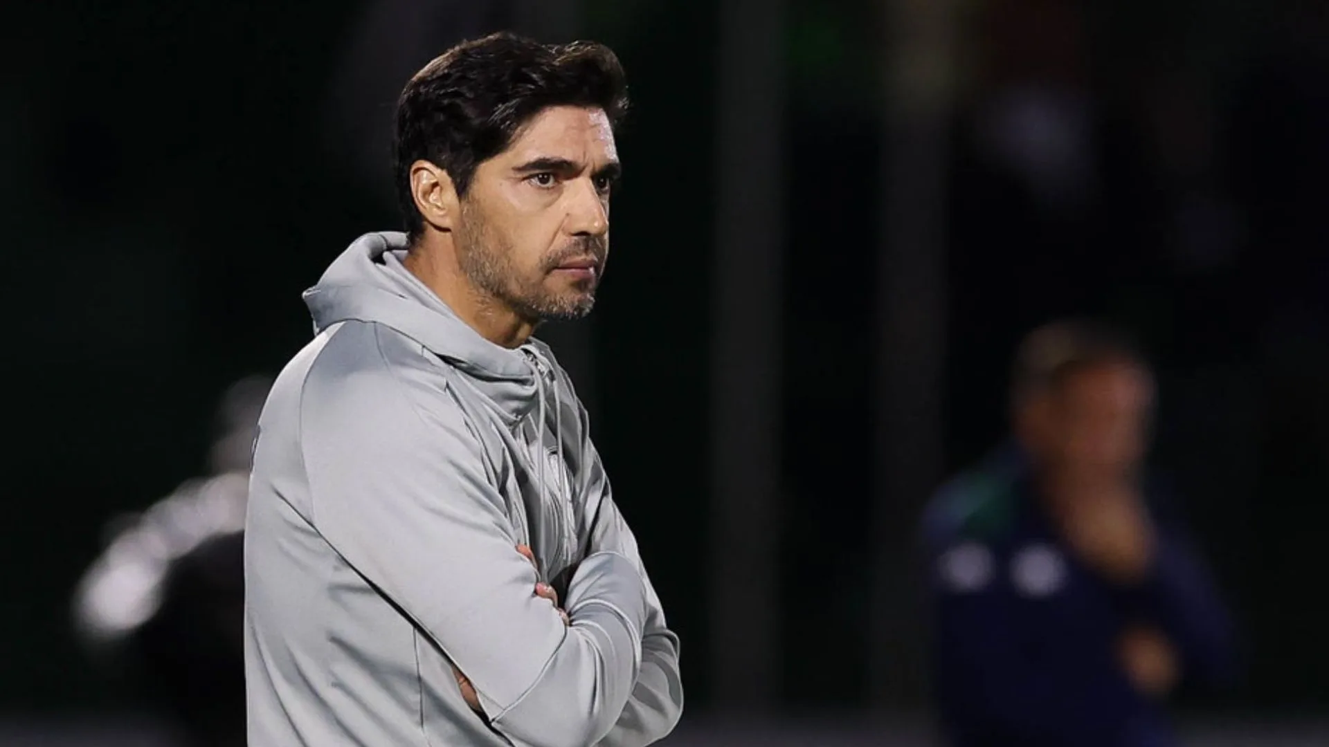 John Textor pode pagar bolada para tirar Abel Ferreira do Palmeiras