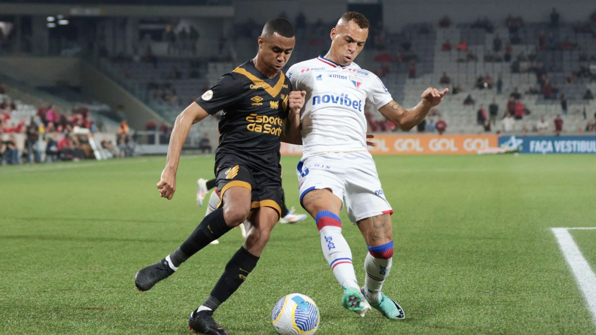 Athletico-PR e Fortaleza ficam apenas no empate no Brasileirão Série A