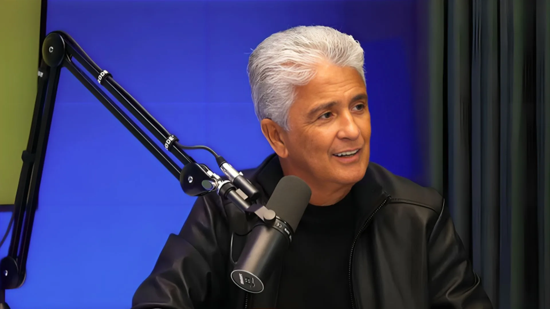 Bebeto exalta ex-técnico da seleção brasileira: “Mudou minha vida”