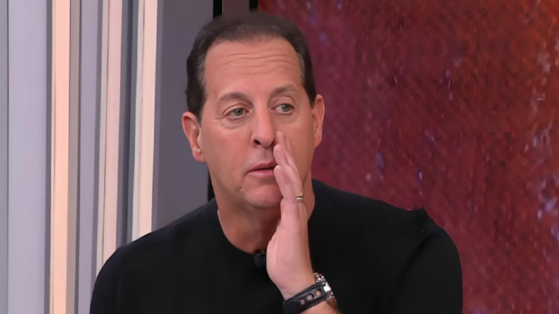 Benja prevê rebaixamento surpreendente no Brasileirão: “Vai dar polêmica”