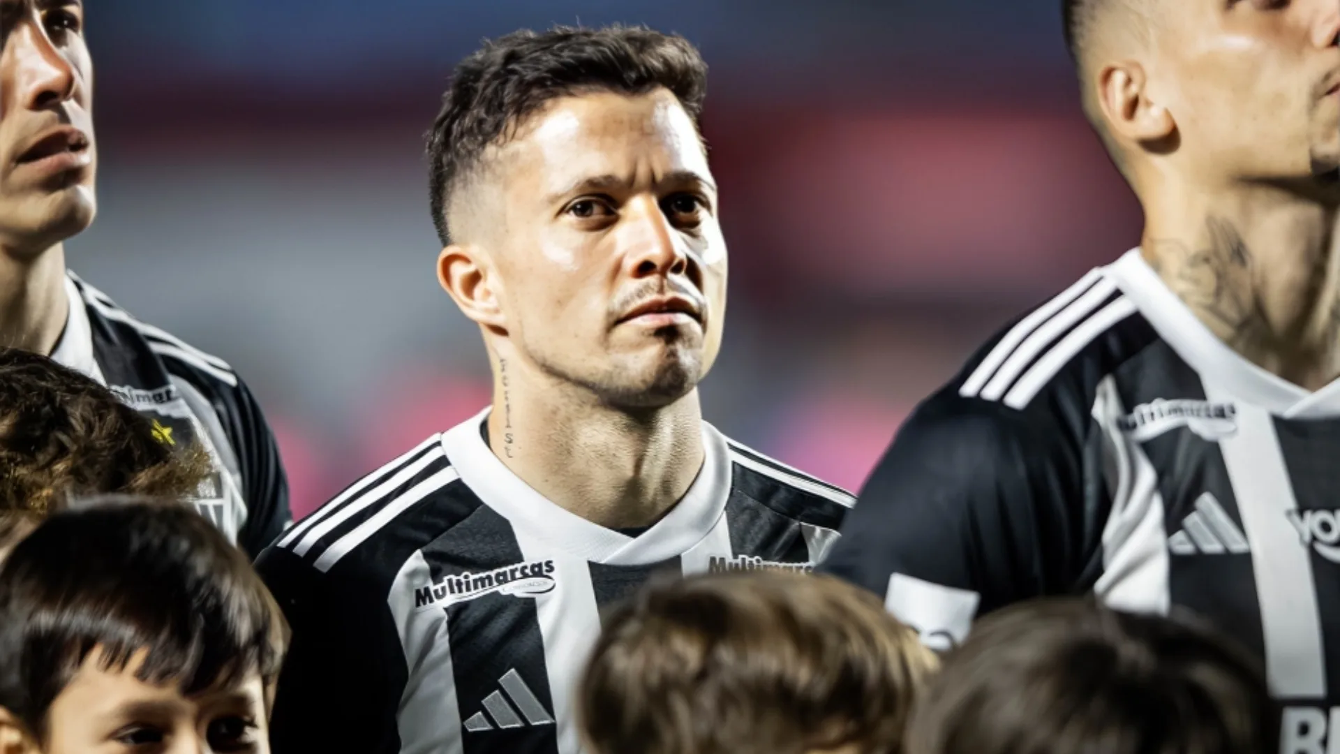 Bernard, do Atlético-MG, destaca time difícil de bater no Brasil hoje