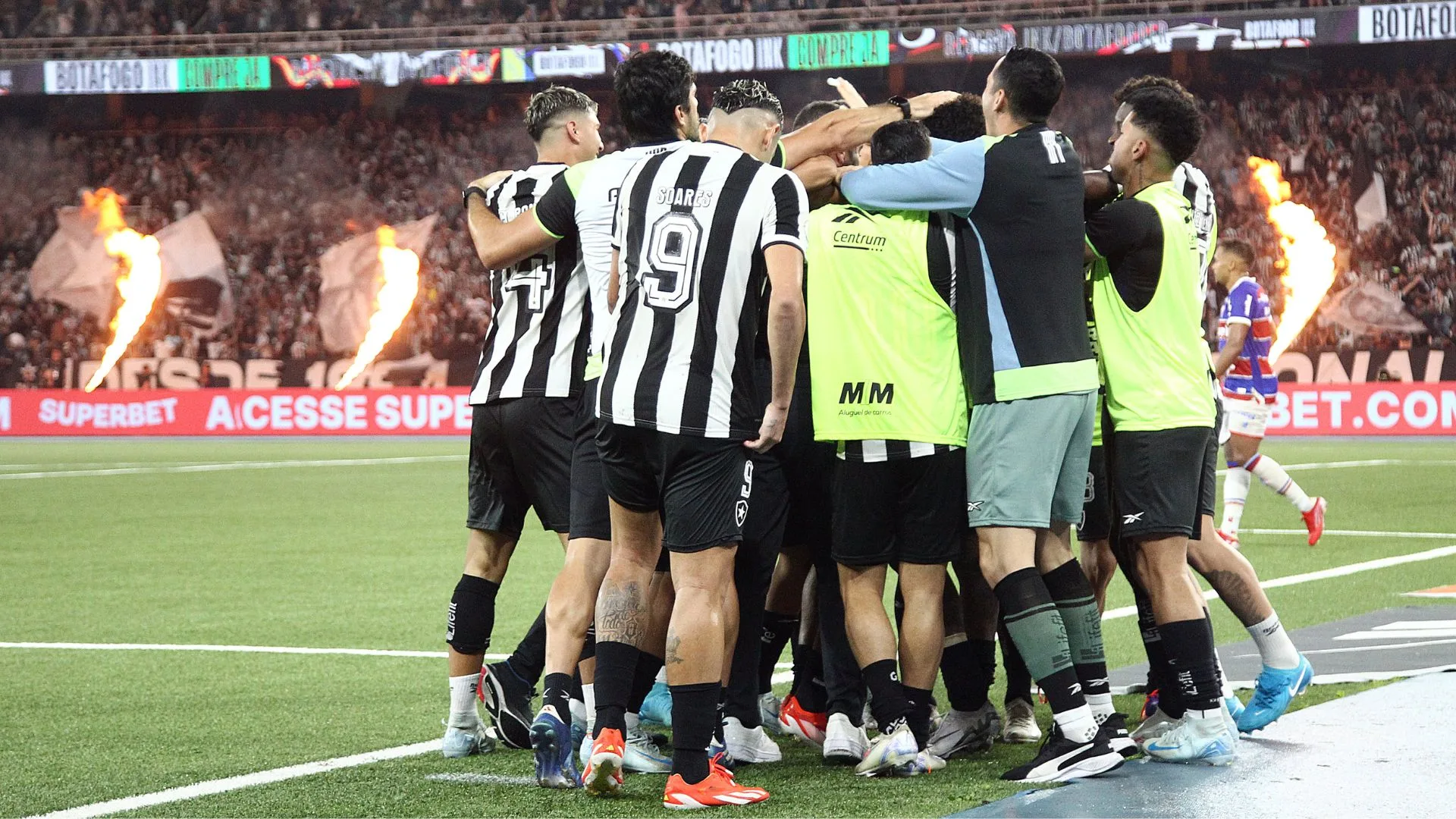 Botafogo hoje: Artur Jorge tem cinco desfalques contra o Corinthians