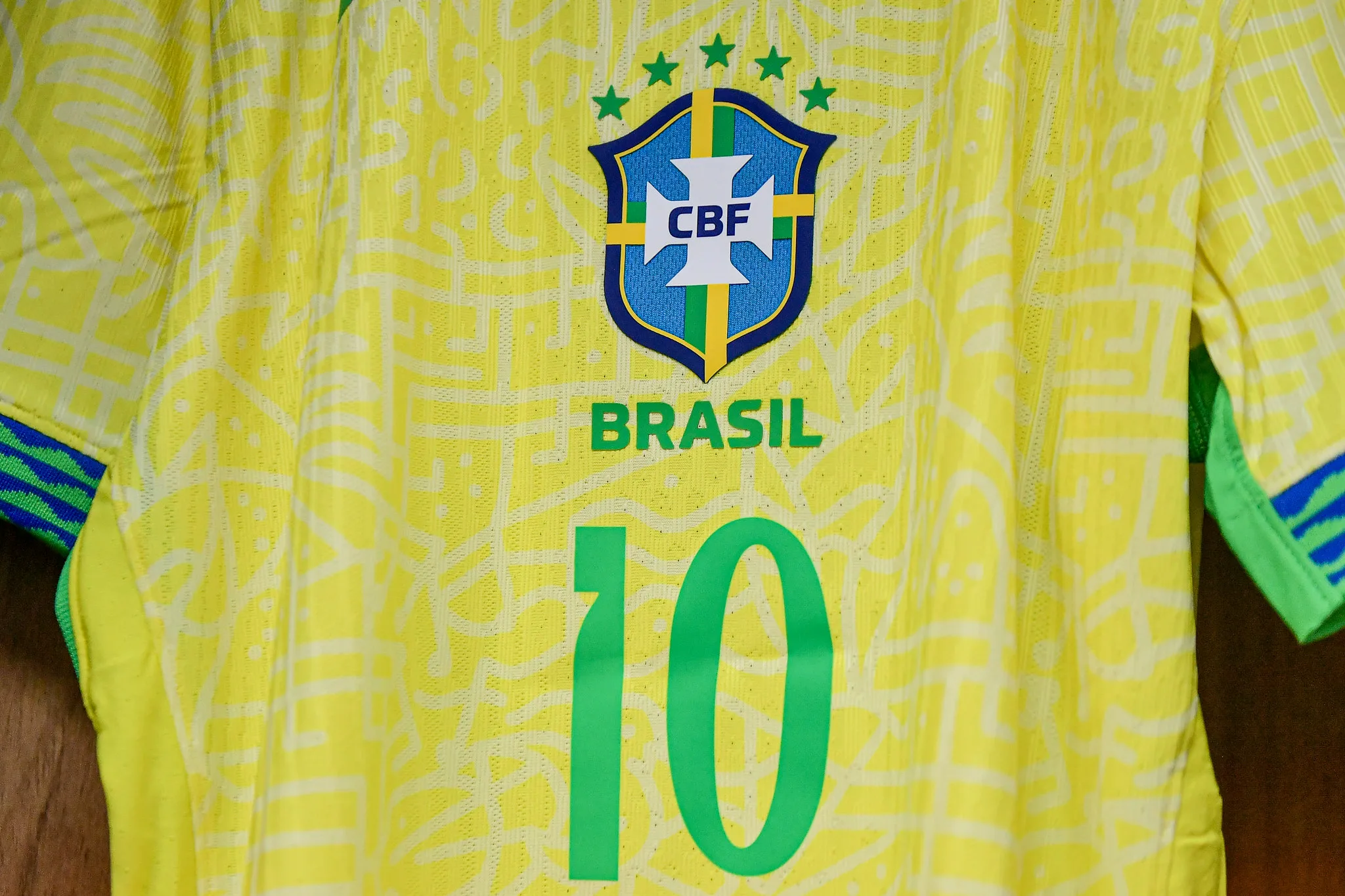 Lista elege camisa 10 brasileiro como o jogador mais subestimado da história do futebol